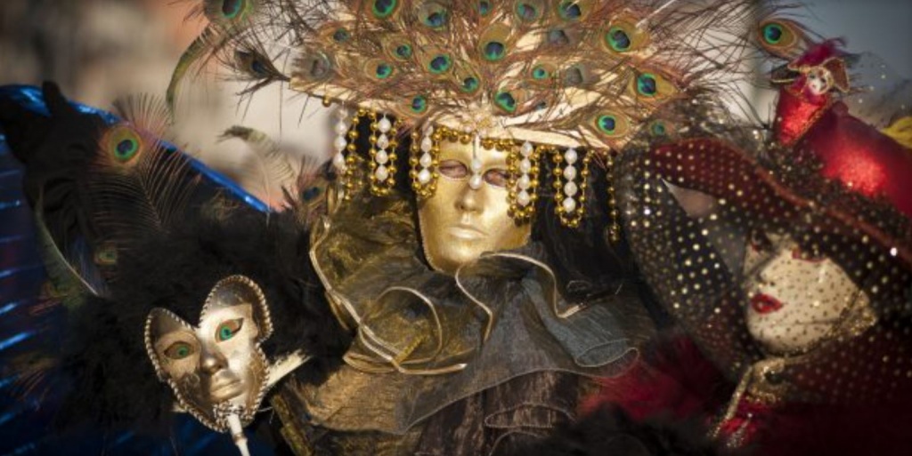 Venedik Maske Festivali'nden Covid 19'a ''MASKE''